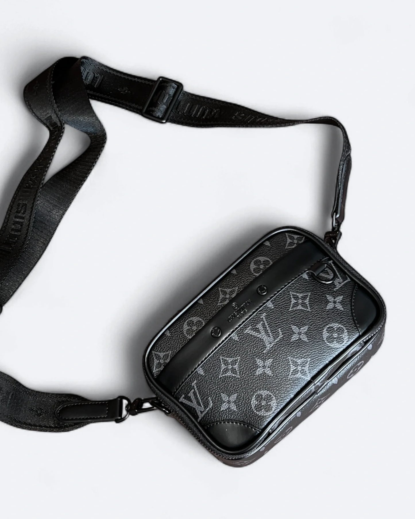 Louis Vuitton - Alpha Crossbody Bag - Black
