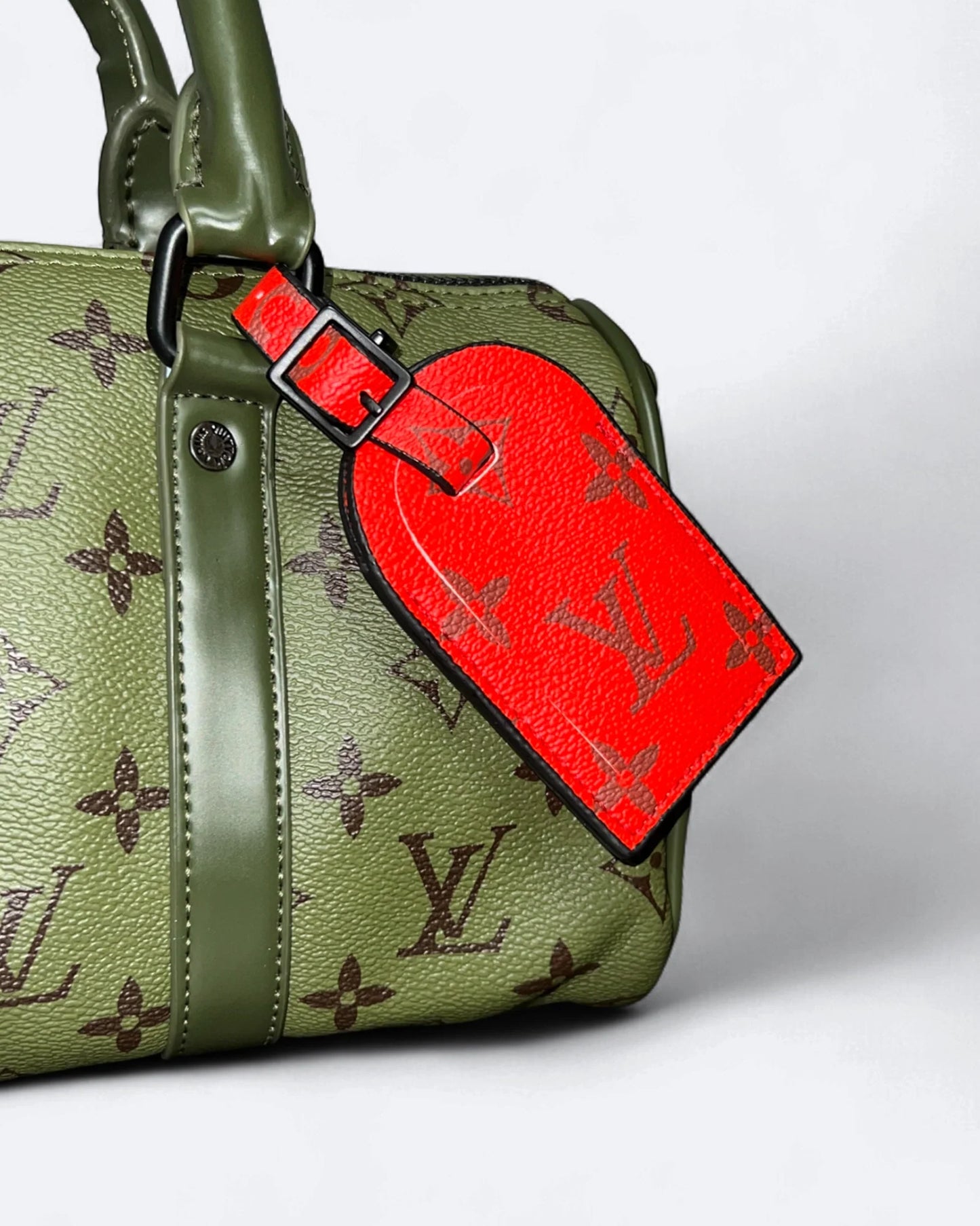 LVTN - Small Duffle Handbag - Green/Red