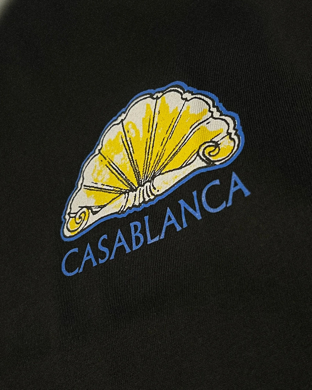 Casablanca – Tričko s potiskem mušlí – černé