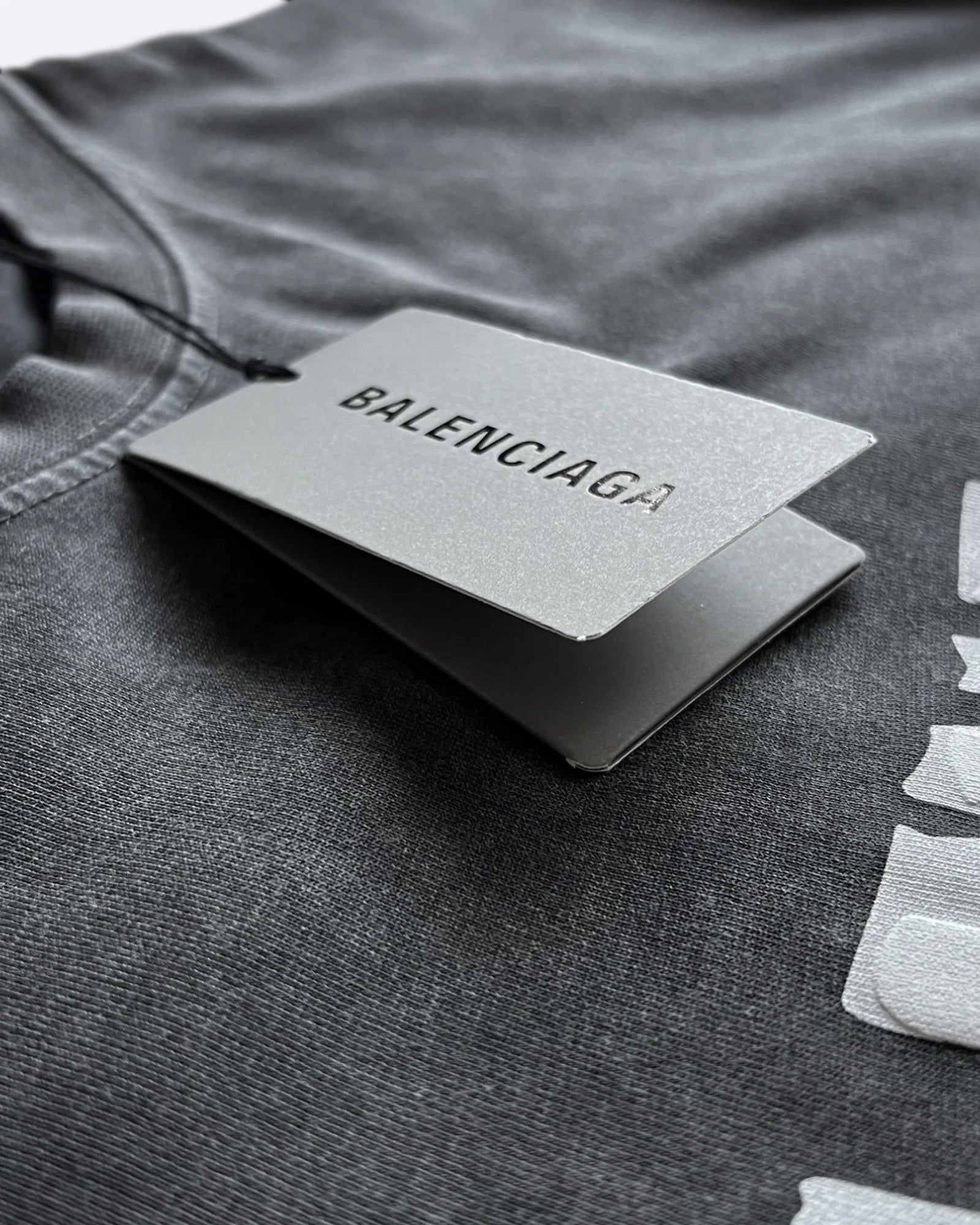 Balenciaga – Tričko s bílou páskou – Tmavě šedé