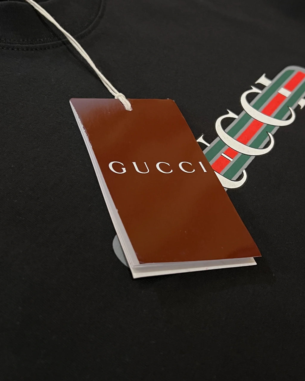 GC - Tričko s logem Stripe - Černé
