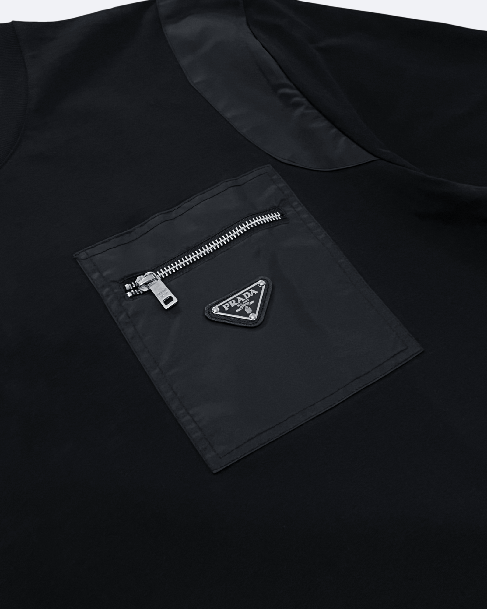 Prada – Tričko Concept Pocket Logo – černé