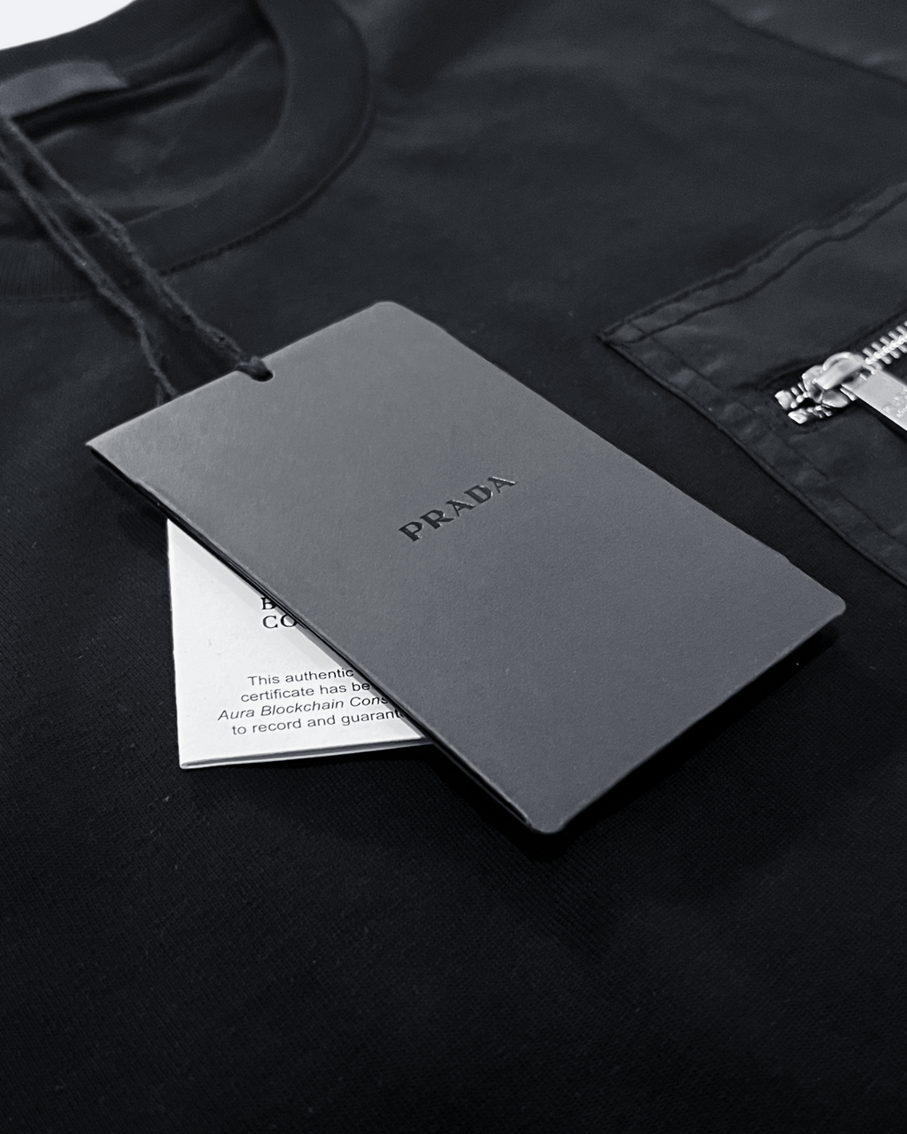 Prada – Tričko Concept Pocket Logo – černé