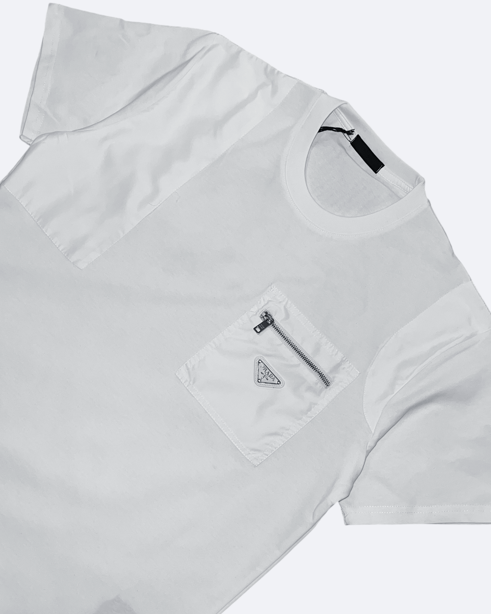 Prada – tričko s logem Concept Pocket – bílá