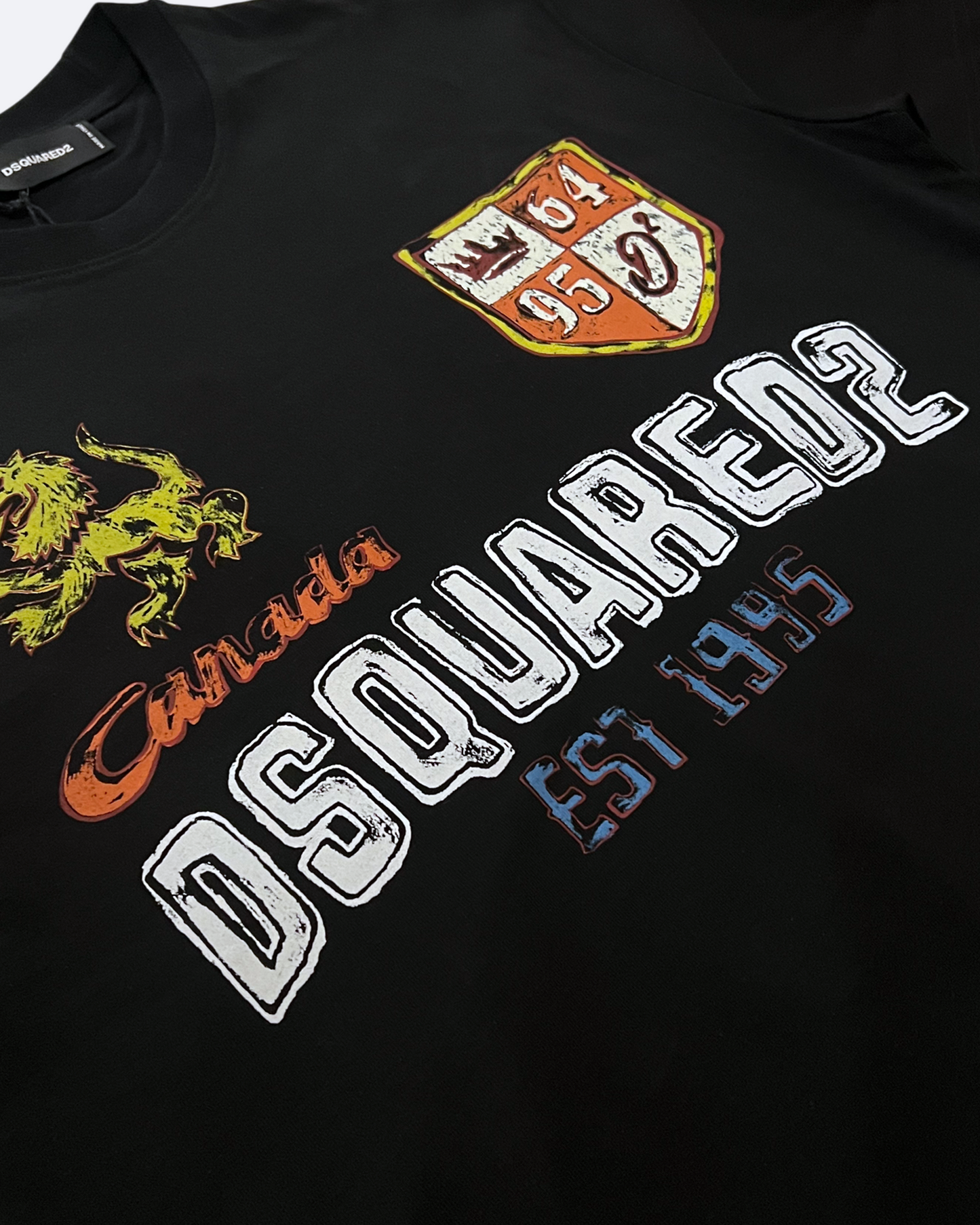 Dsquared2 - Tričko s grafikou štítu - Černá