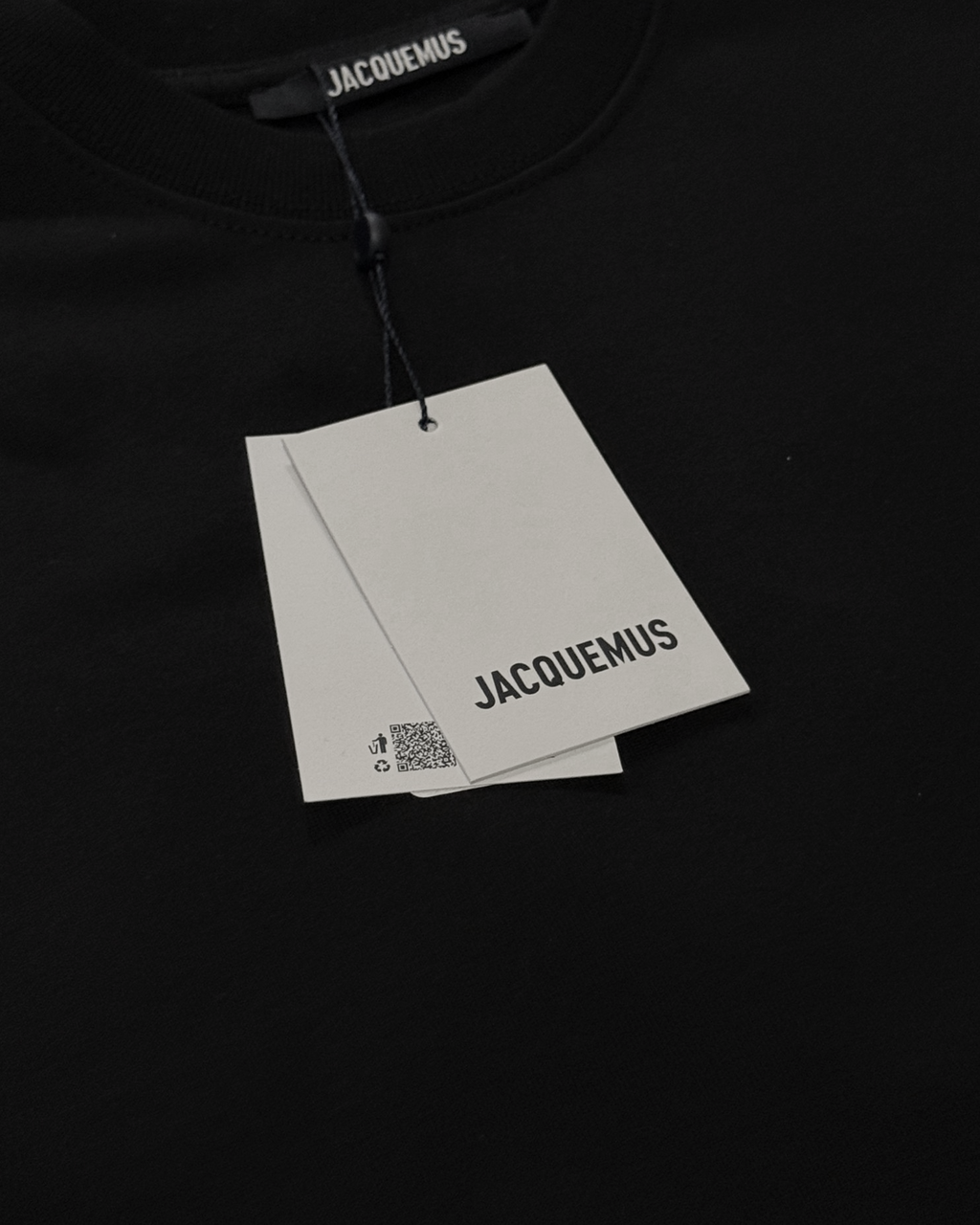 Jacquemus – Tričko s vyšívaným nápisem – Černé