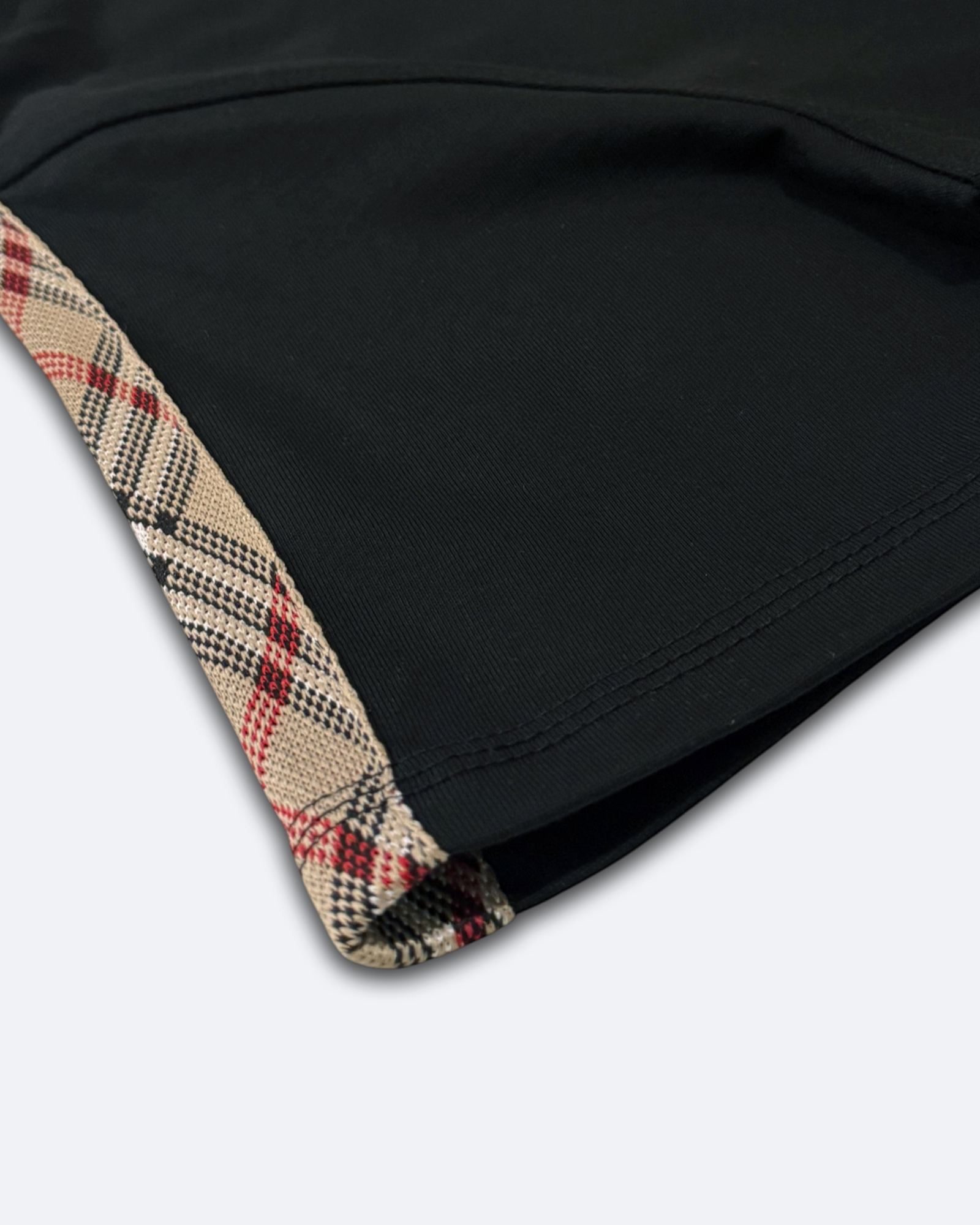 Burberry – Tričko s rukávy s kostkovaným pruhem – Černá