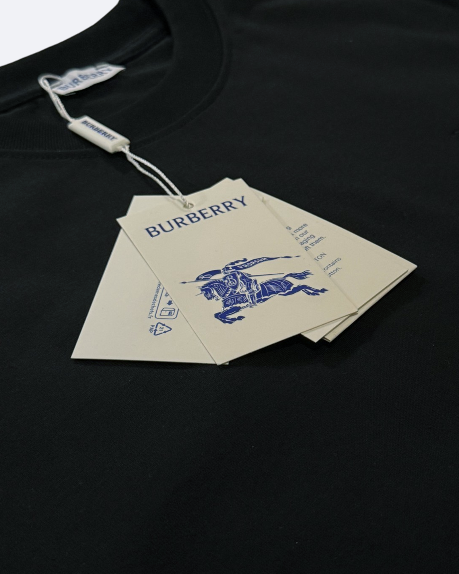 Burberry – Tričko s rukávy s kostkovaným pruhem – Černá