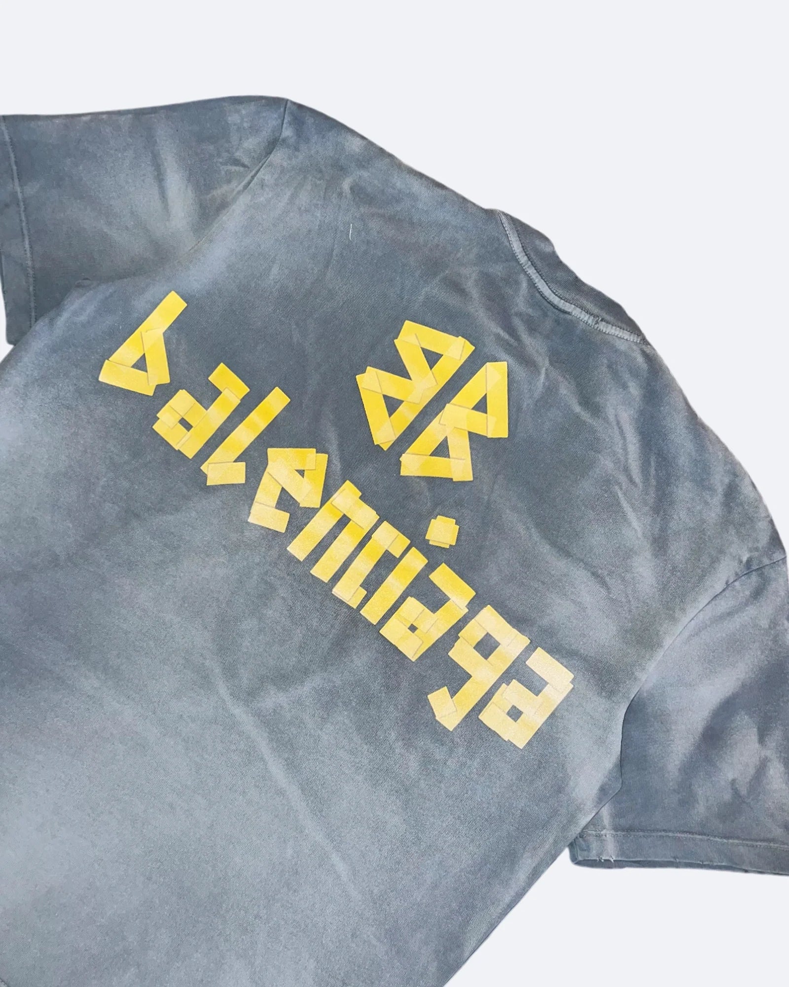 Balenciaga - Tričko se žlutou páskou - Sepraná modrá