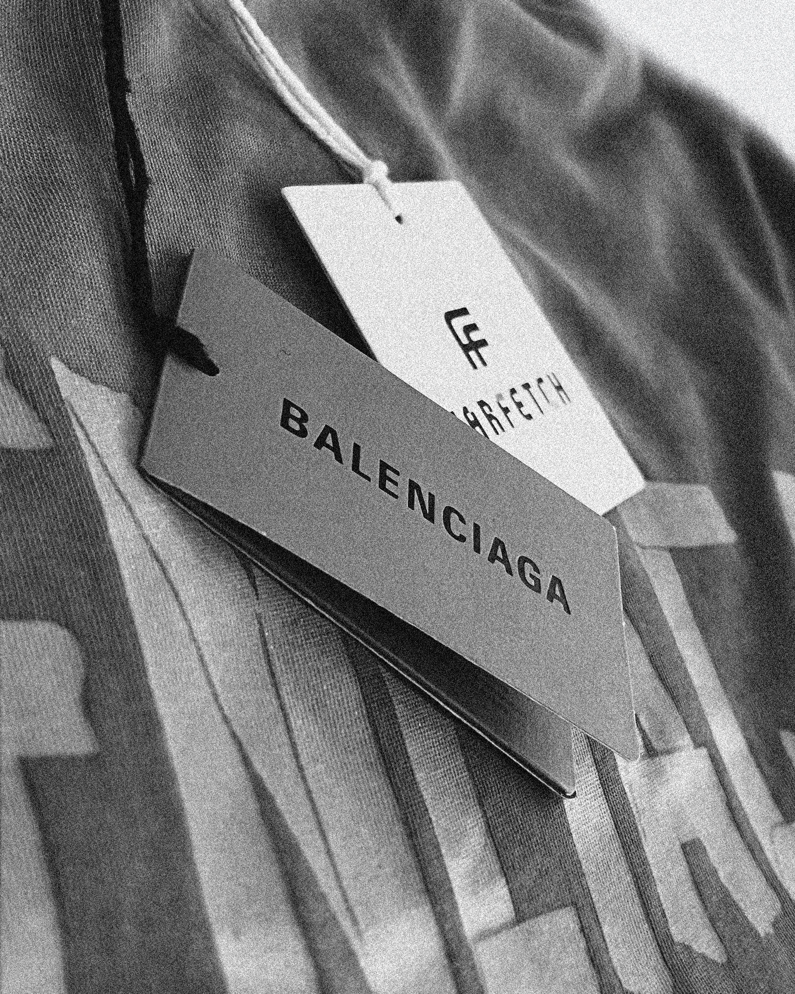 Balenciaga - Tričko se žlutou páskou - Sepraná modrá
