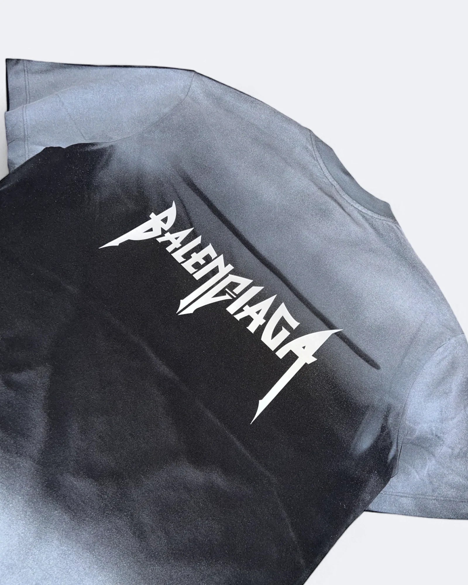 Balenciaga – Oversized tričko s kovovým logem – Tmavě šedá