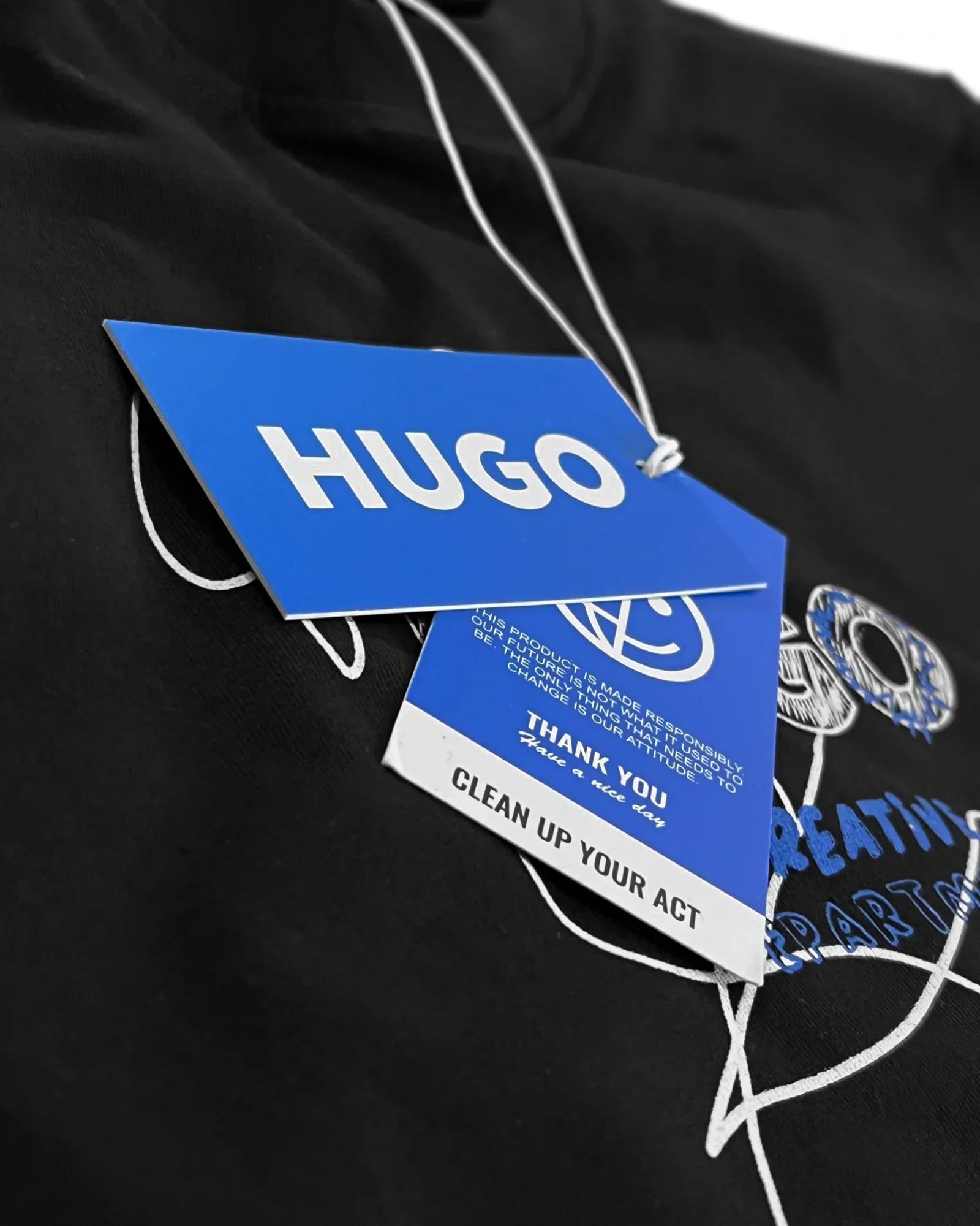 HUGO – Volné tričko z kreativní kolekce – Černé
