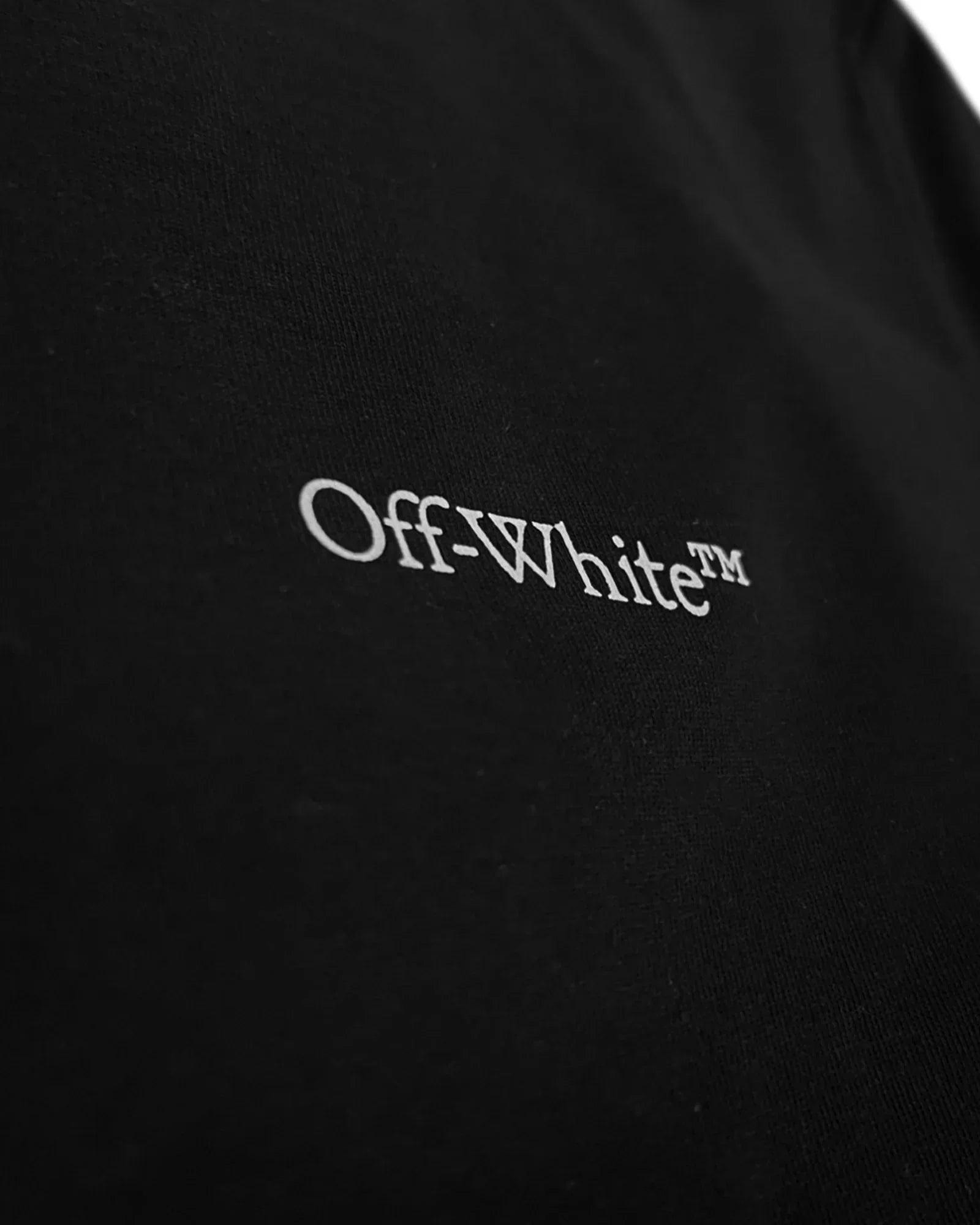 Off-White – Oversized tričko s 3D polotónovým logem – černé