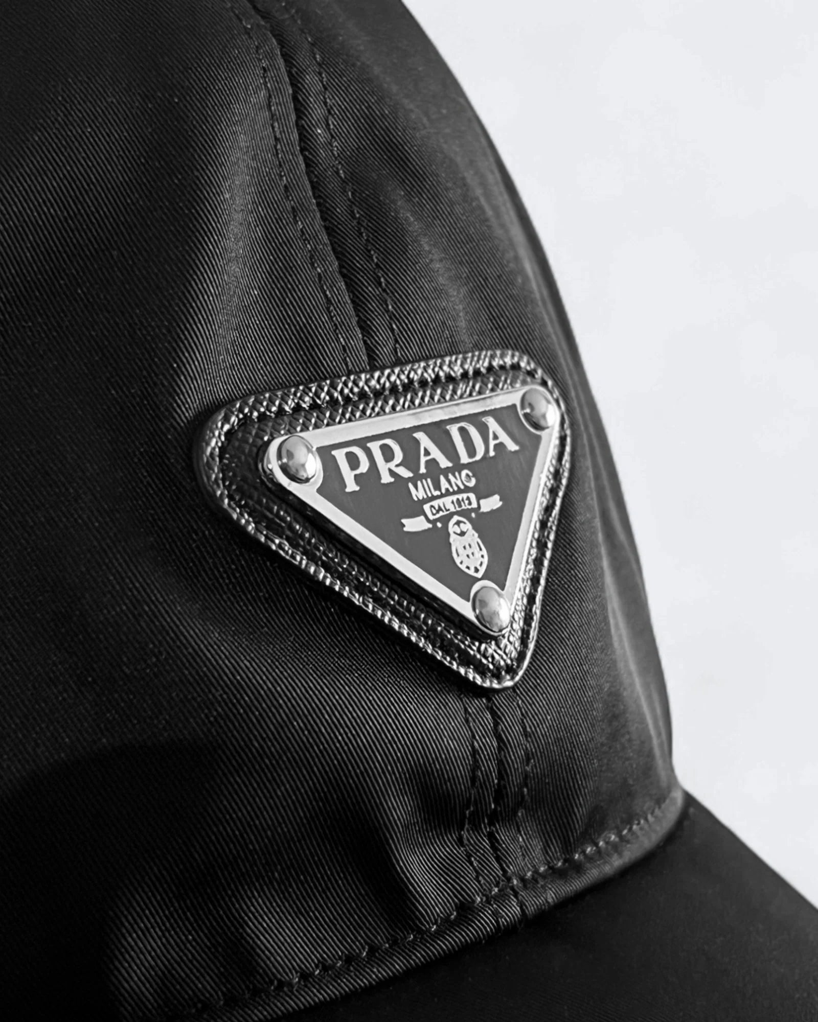 Prada - Kšiltovka s logem - Černá