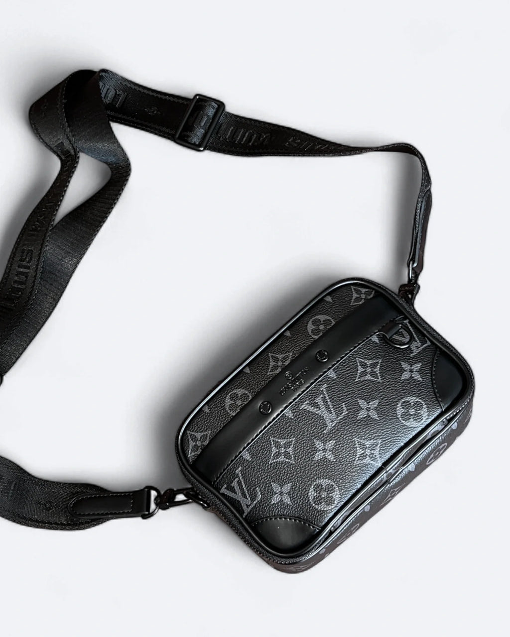 Louis Vuitton - Taška Alpha Crossbody - černá