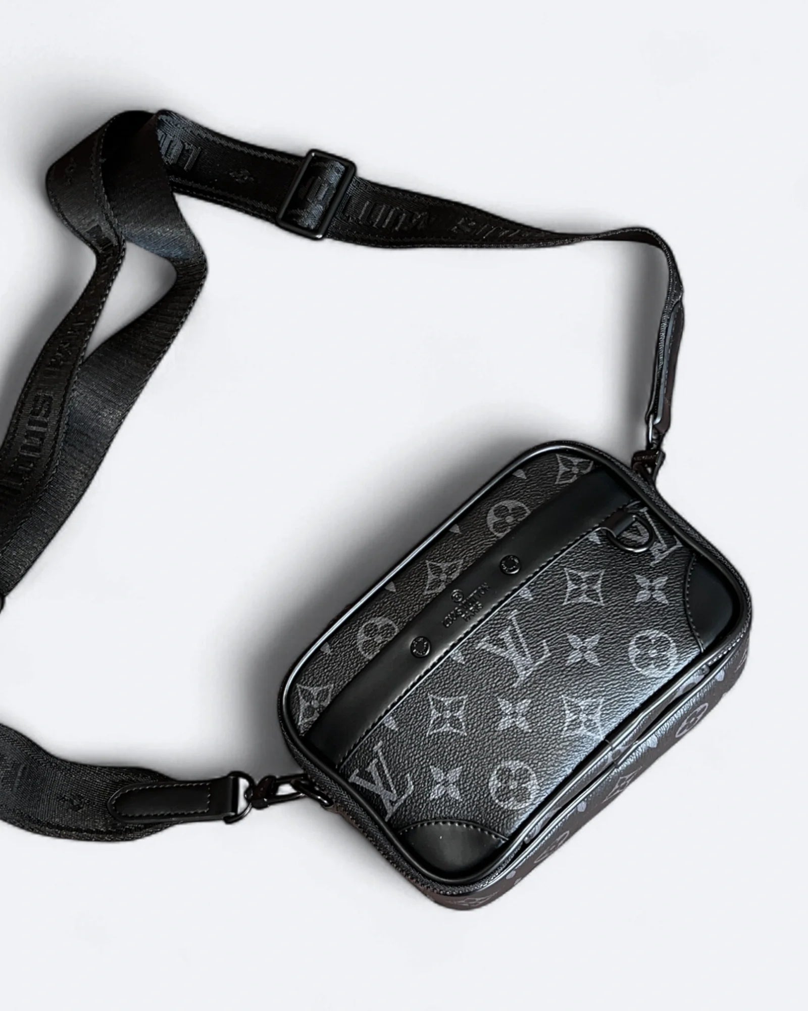 Louis Vuitton - Taška Alpha Crossbody - černá