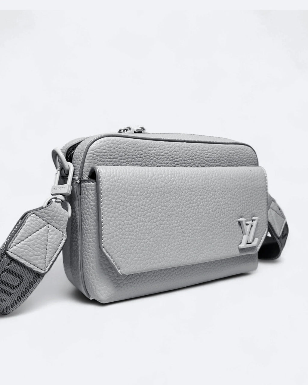 LVTN – Kožená mini messenger brašna – světle šedá
