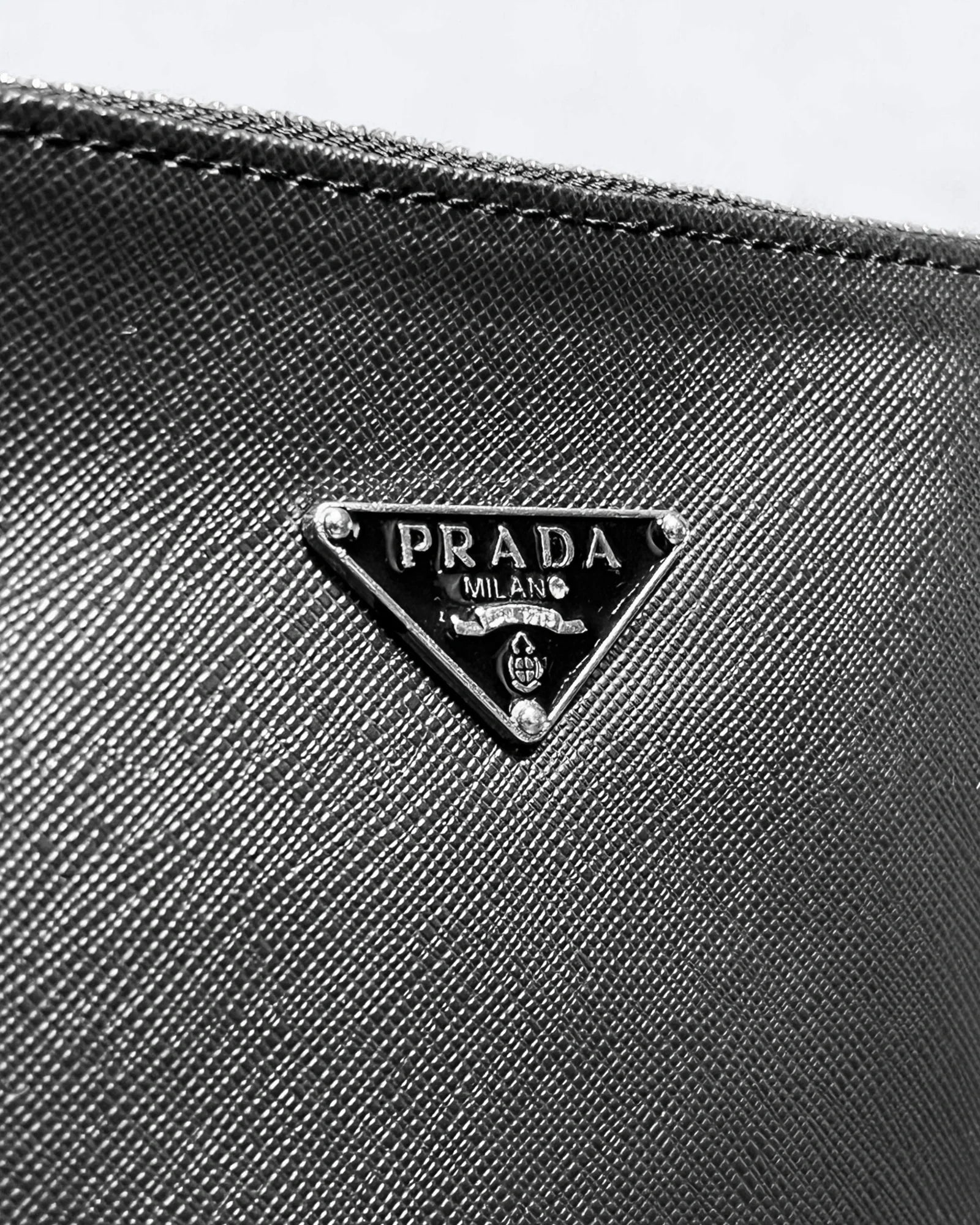 Prada – Pouzdro na portfolio – Černá