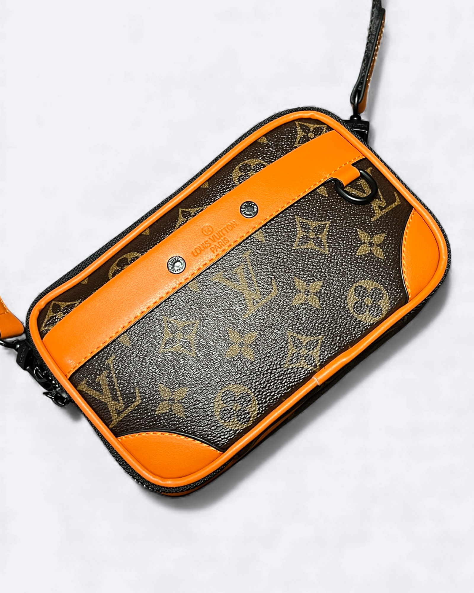 LVTN – Crossbody taška Alpha – hnědá/oranžová