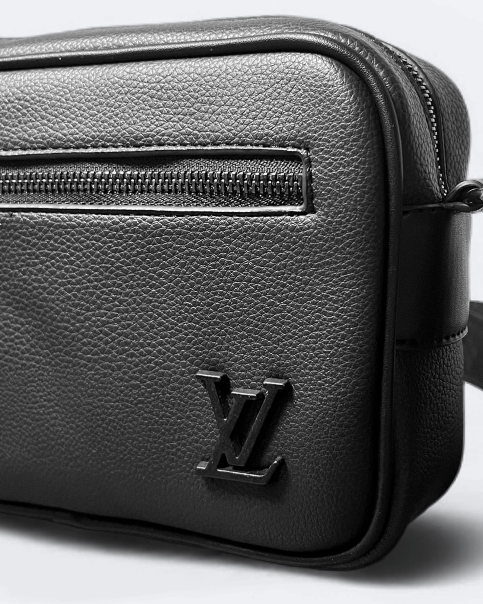 LVTN – Kožená crossbody kabelka na zip – černá