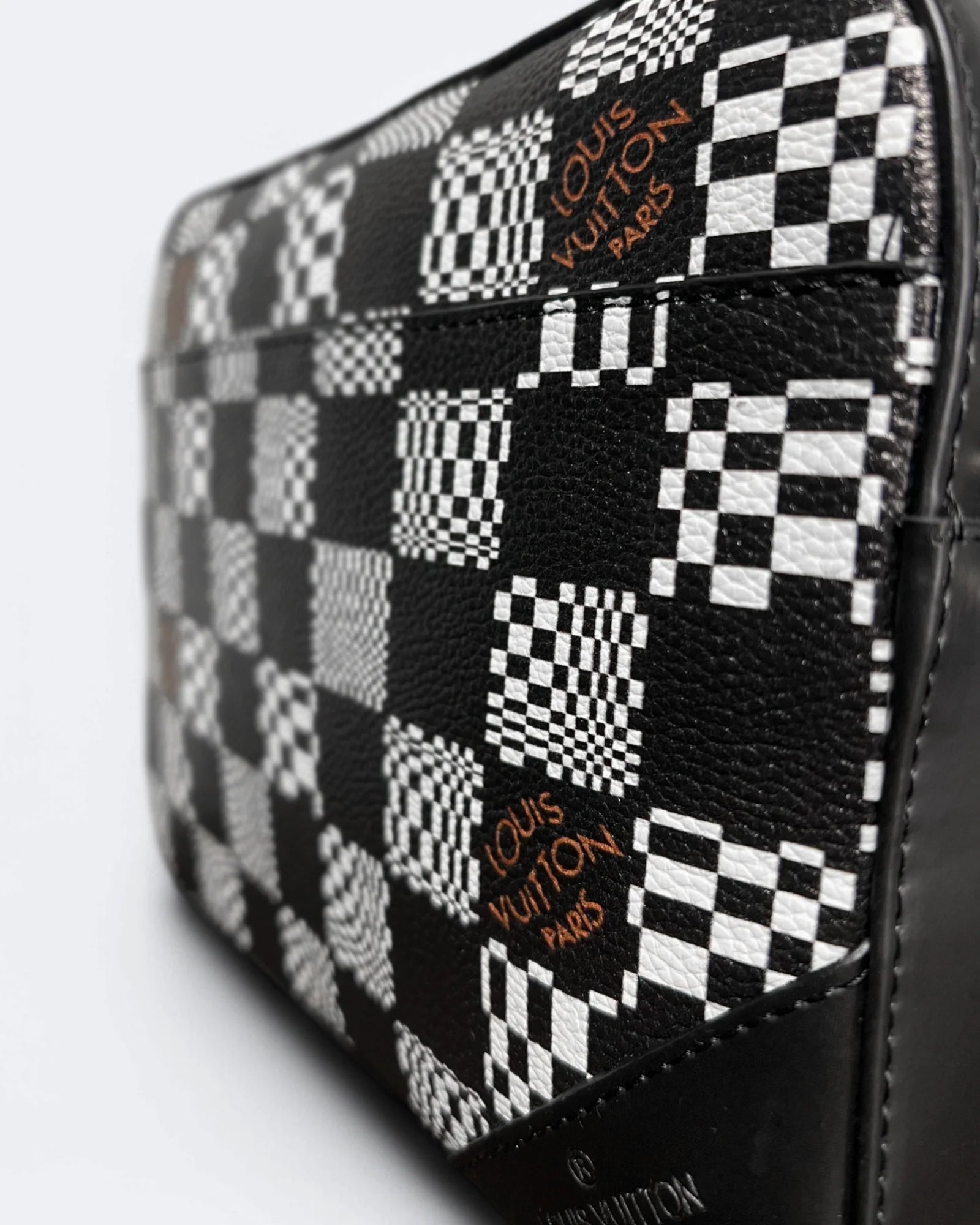 Louis Vuitton – tašky Distorted Damier Duo – černo-bílé