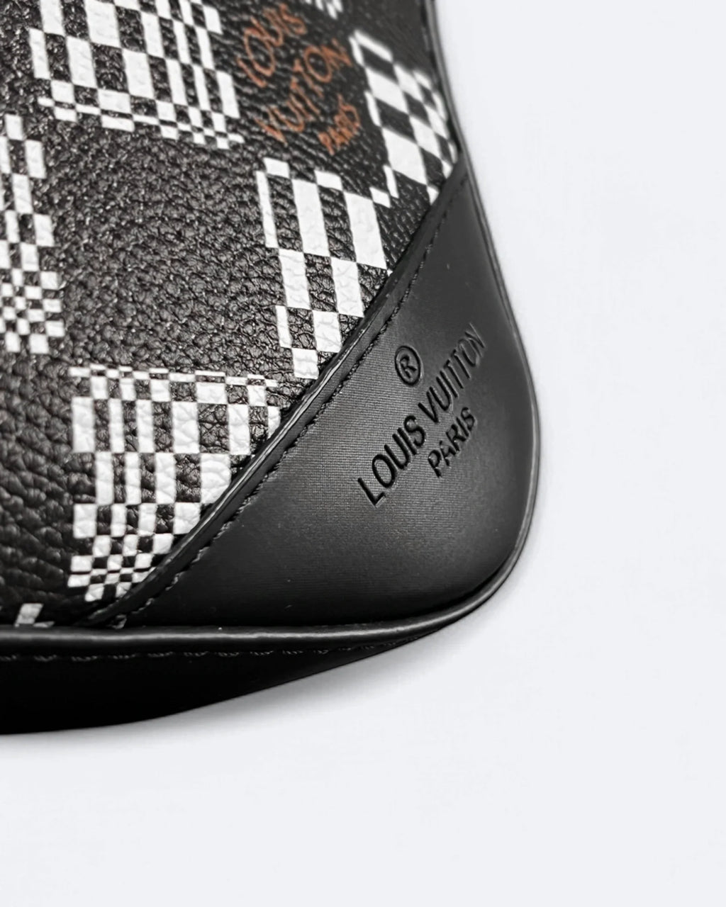 Louis Vuitton – tašky Distorted Damier Duo – černo-bílé