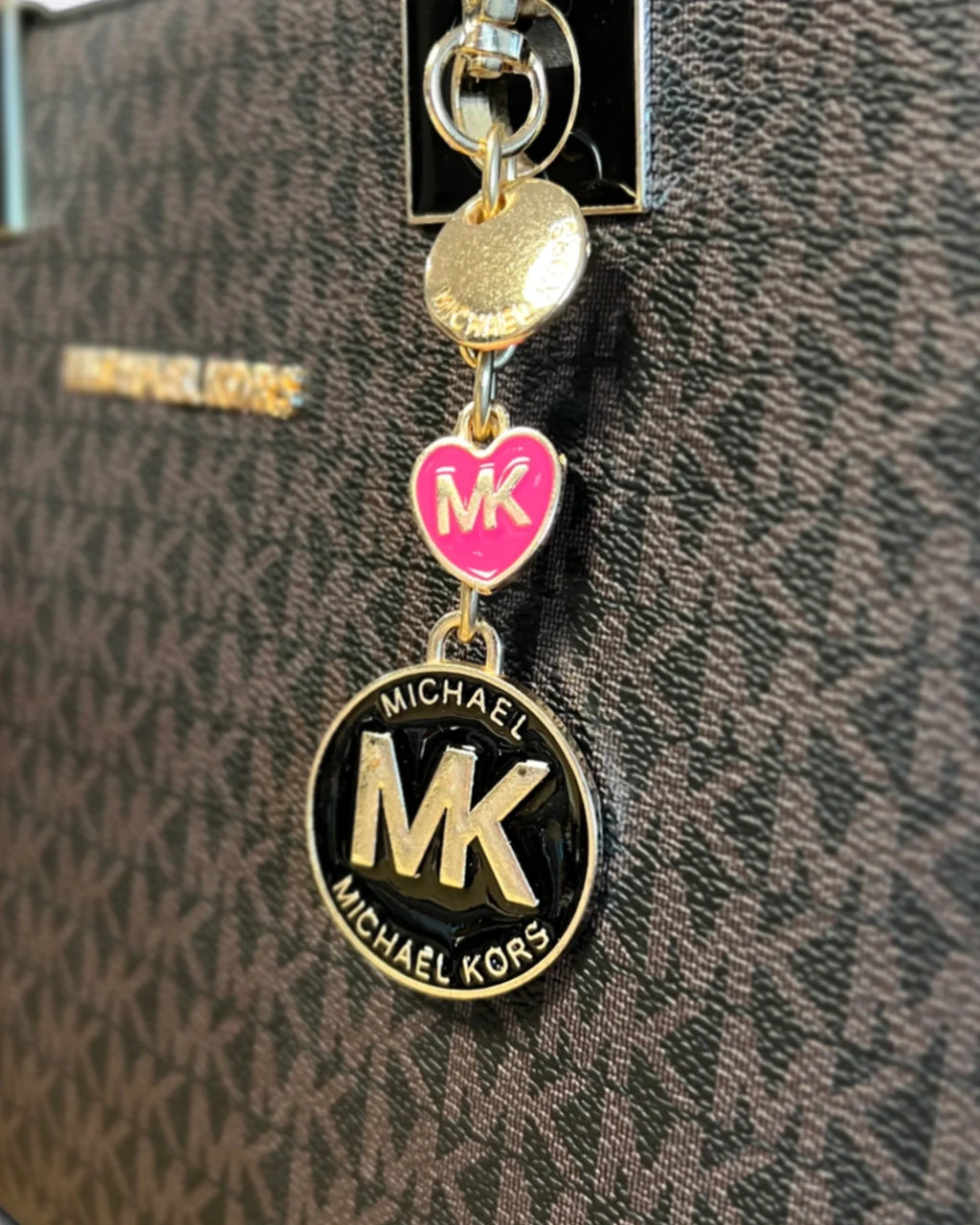 Michael Kors - Velká kabelka s monogramem MK - hnědá