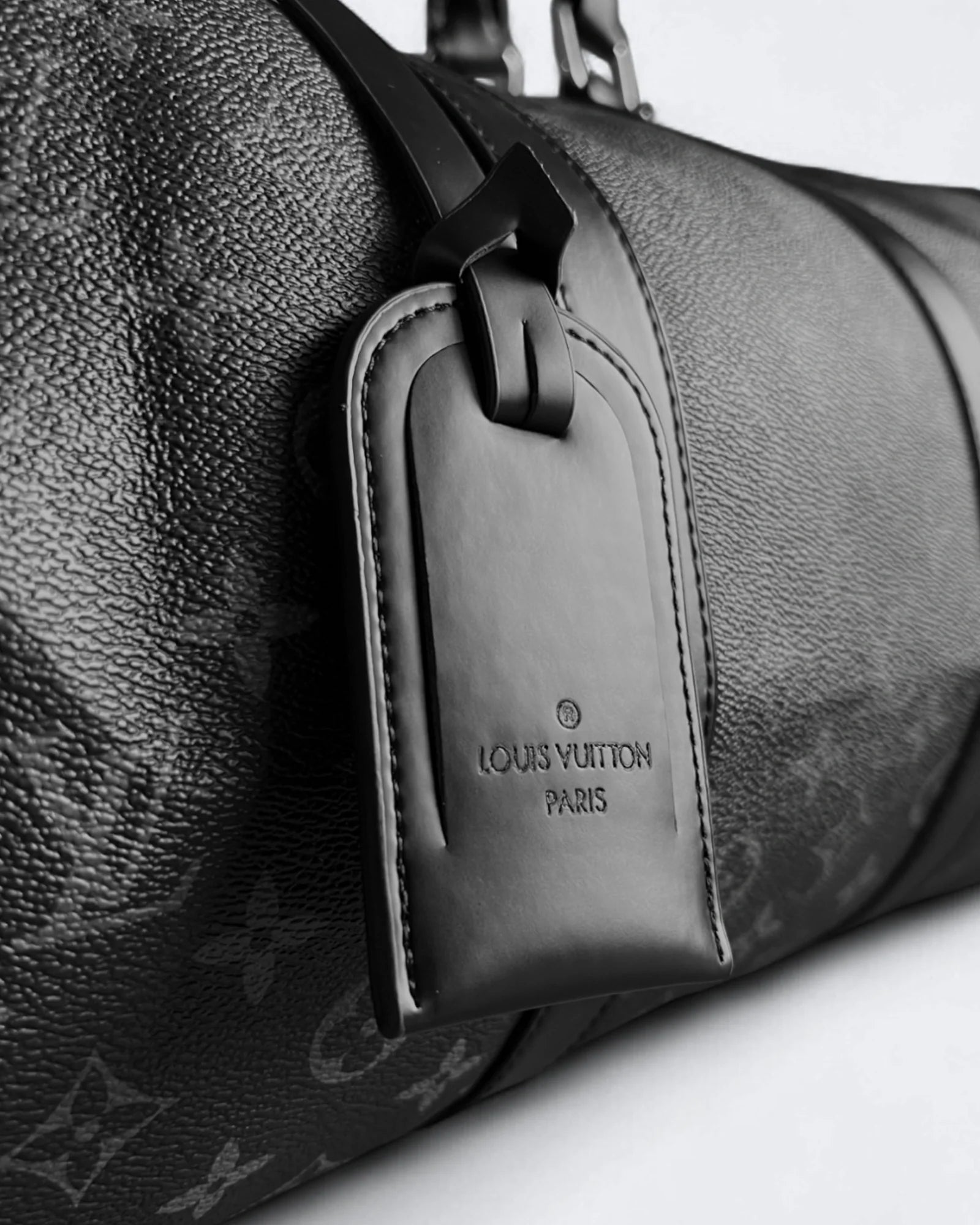 Louis Vuitton – Cestovní taška Duffle se vzorem LV – černá
