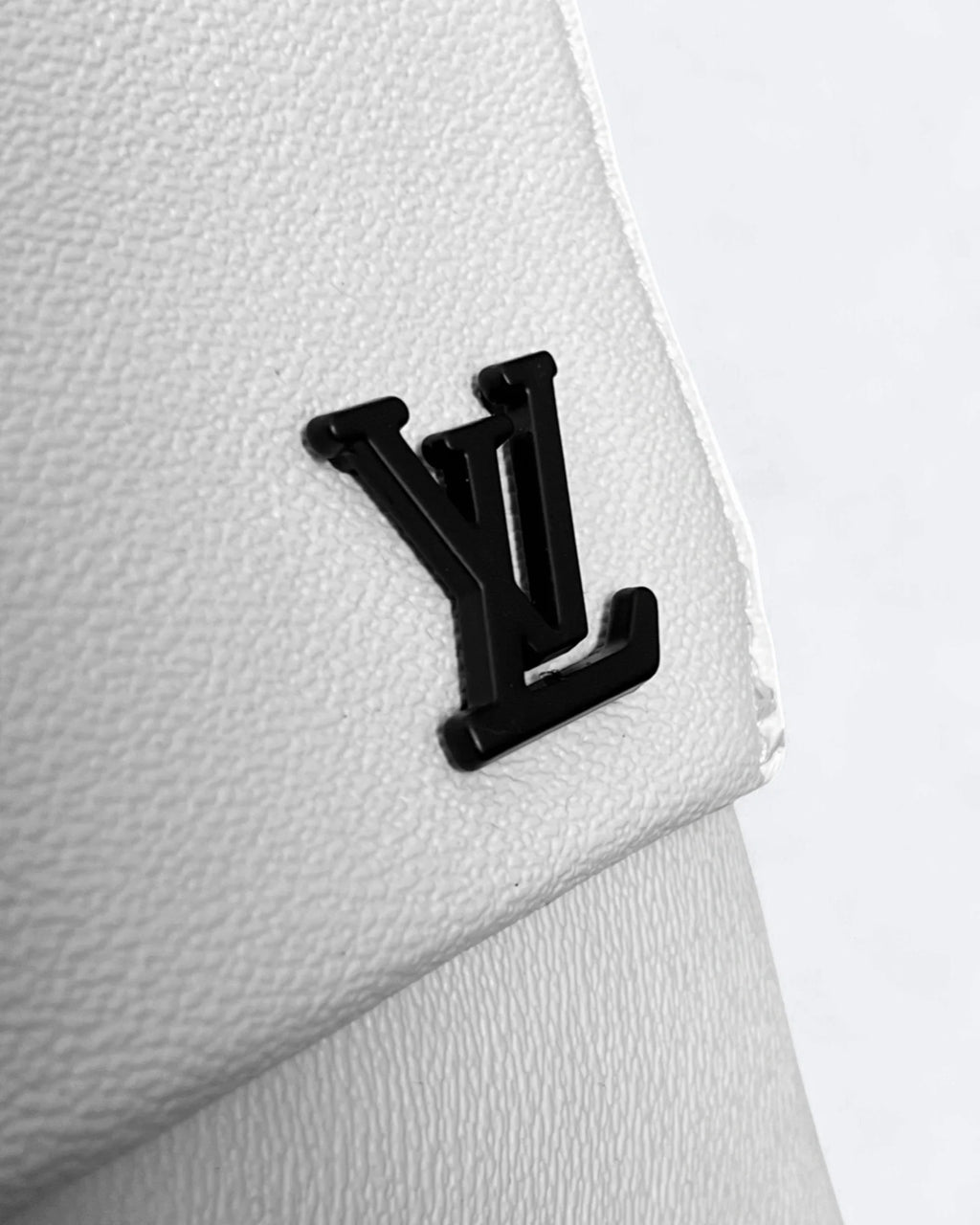 Louis Vuitton – Kožený batoh Takeoff – Bílý