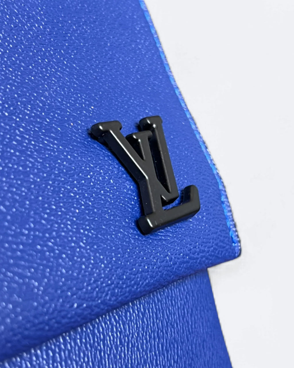 Louis Vuitton – Kožený batoh Takeoff – modrý