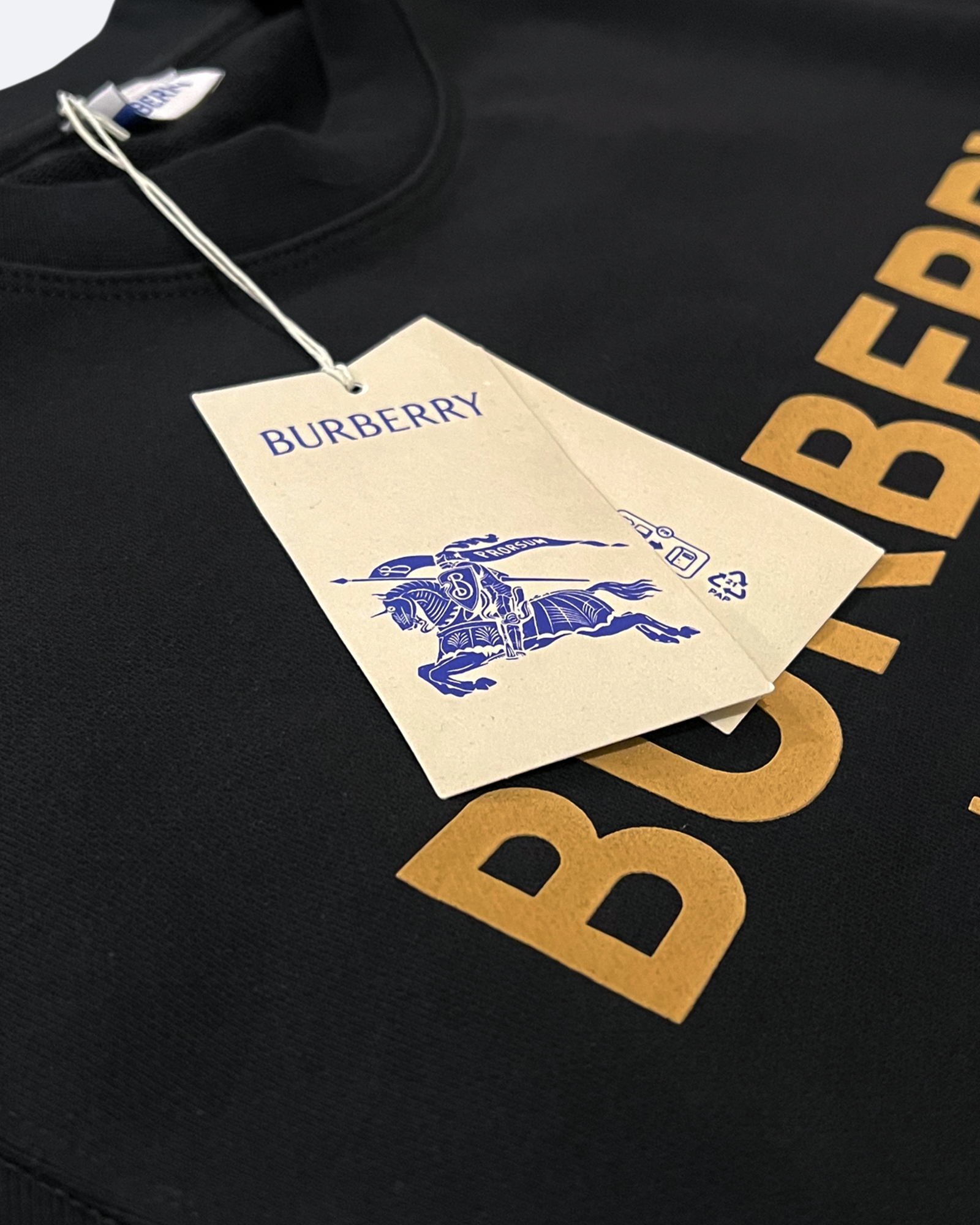 Burberry – klasická béžová mikina s logem – černá