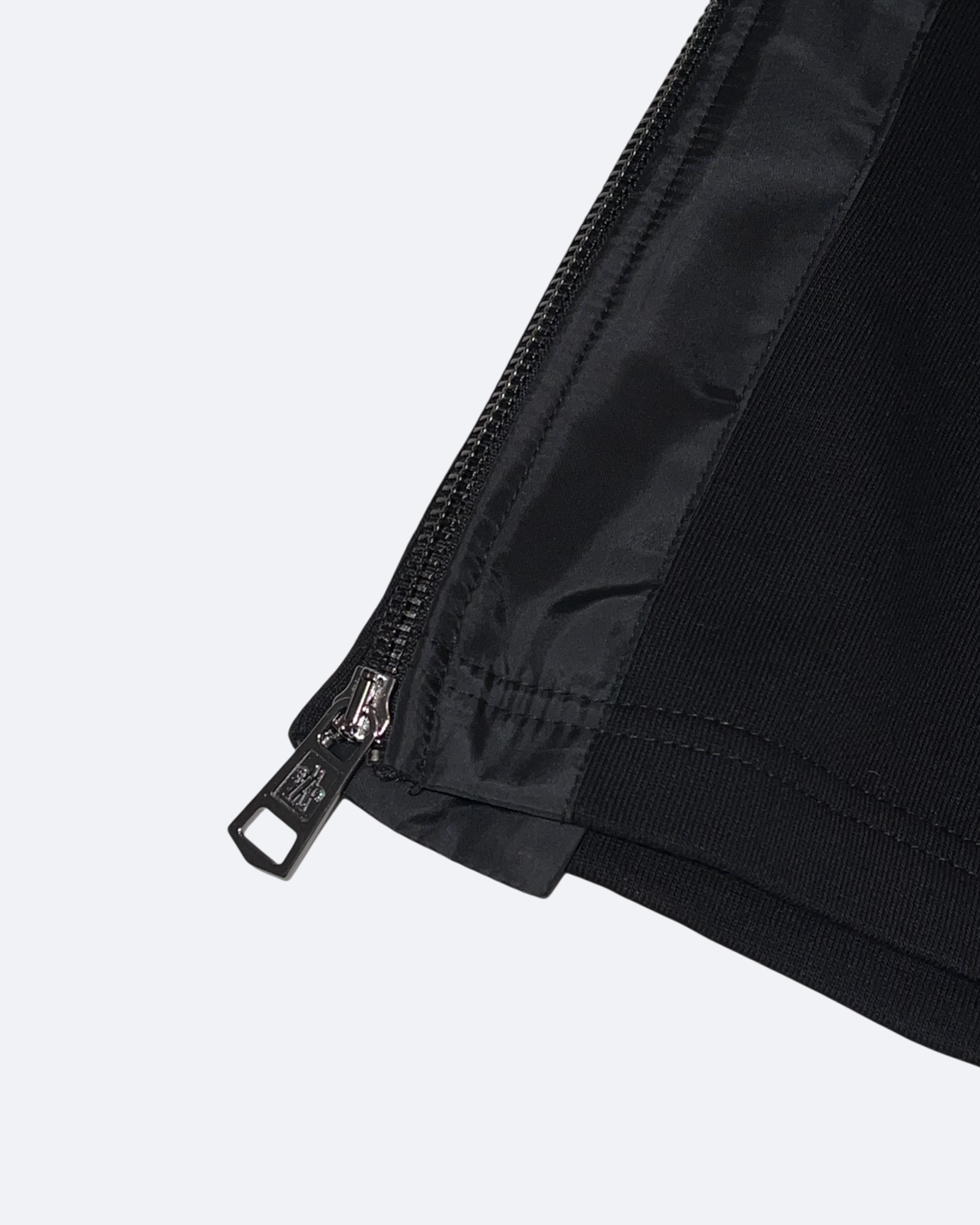 Moncler - Mikina s bočním zipem - černá