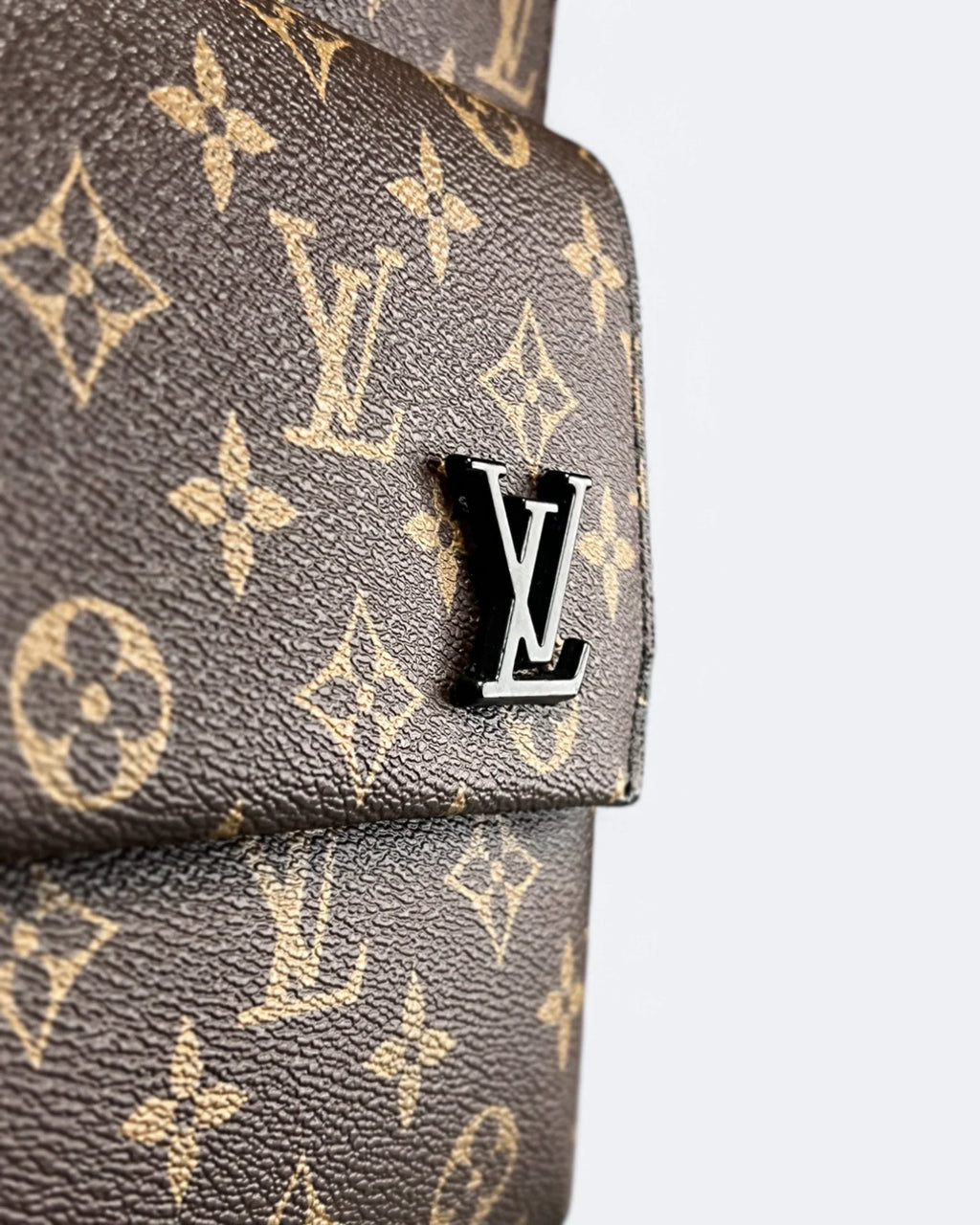 Louis Vuitton – batoh LV Pattern Takeoff – hnědý