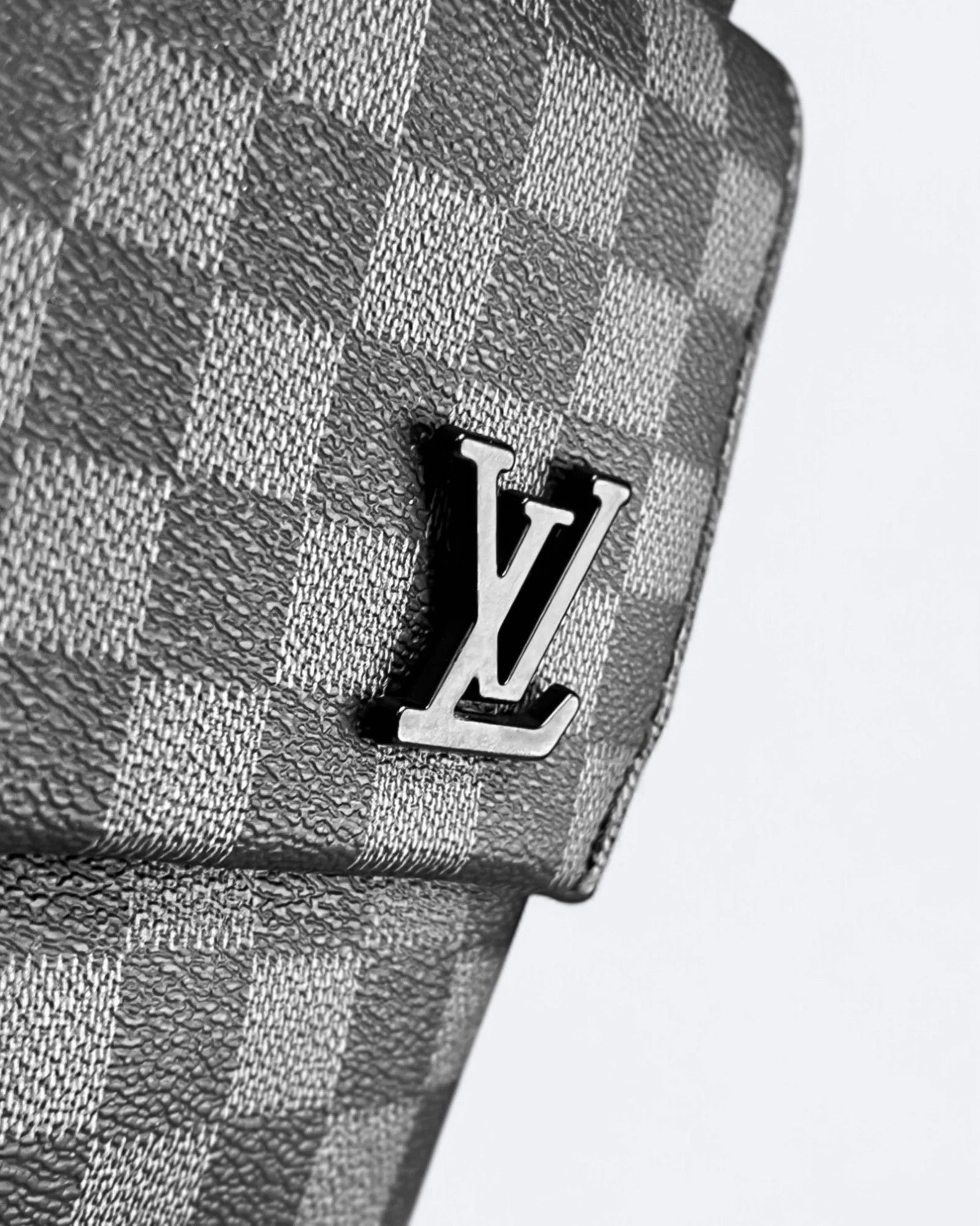 Louis Vuitton – Batoh Damier Pattern Takeoff – černý