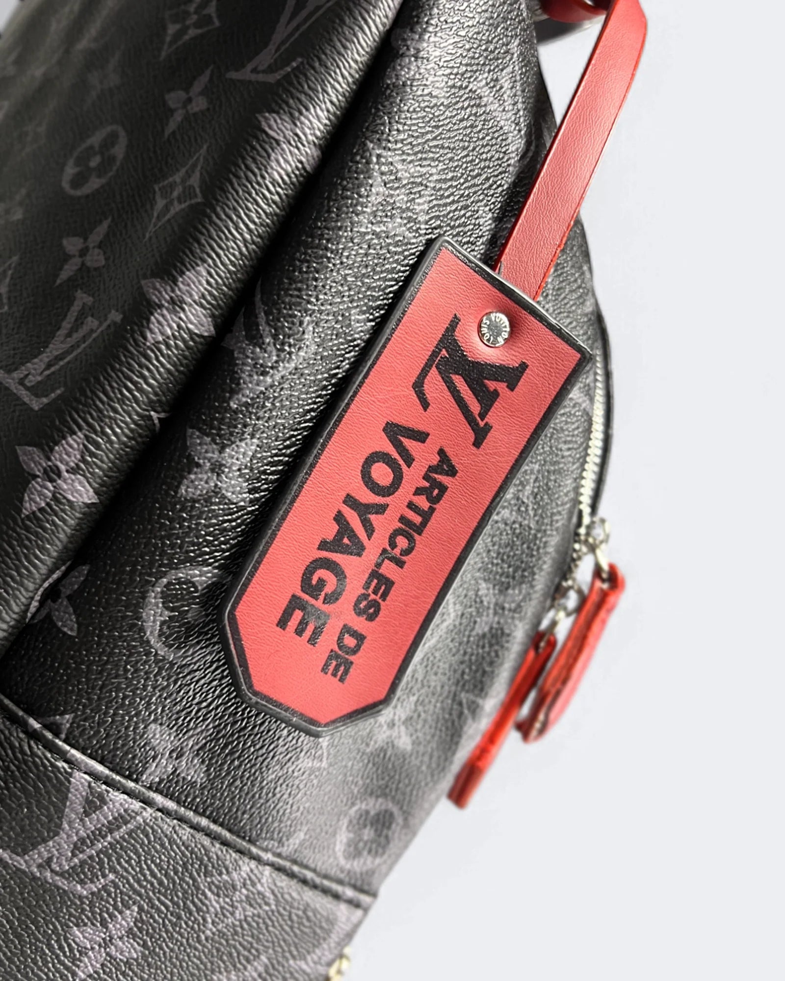 Louis Vuitton - batoh LV Pattern Multipocket - černý