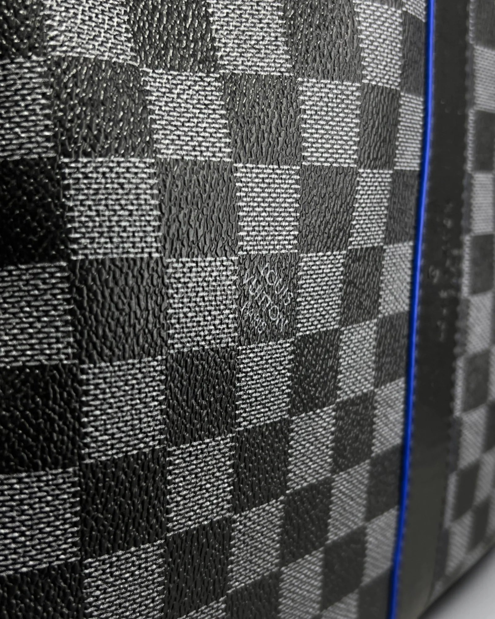 Louis Vuitton - cestovní taška Damier - černá