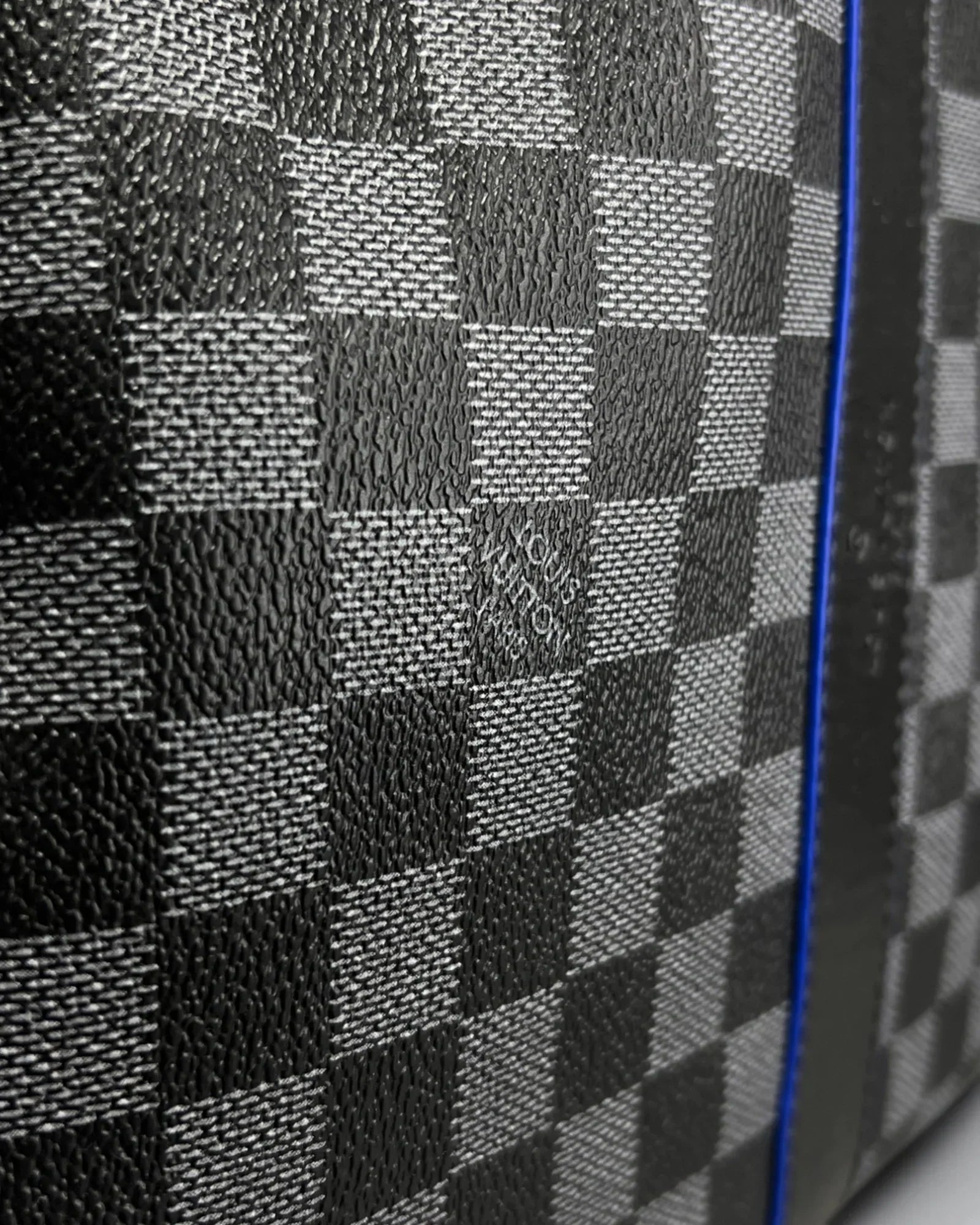 Louis Vuitton - cestovní taška Damier - černá