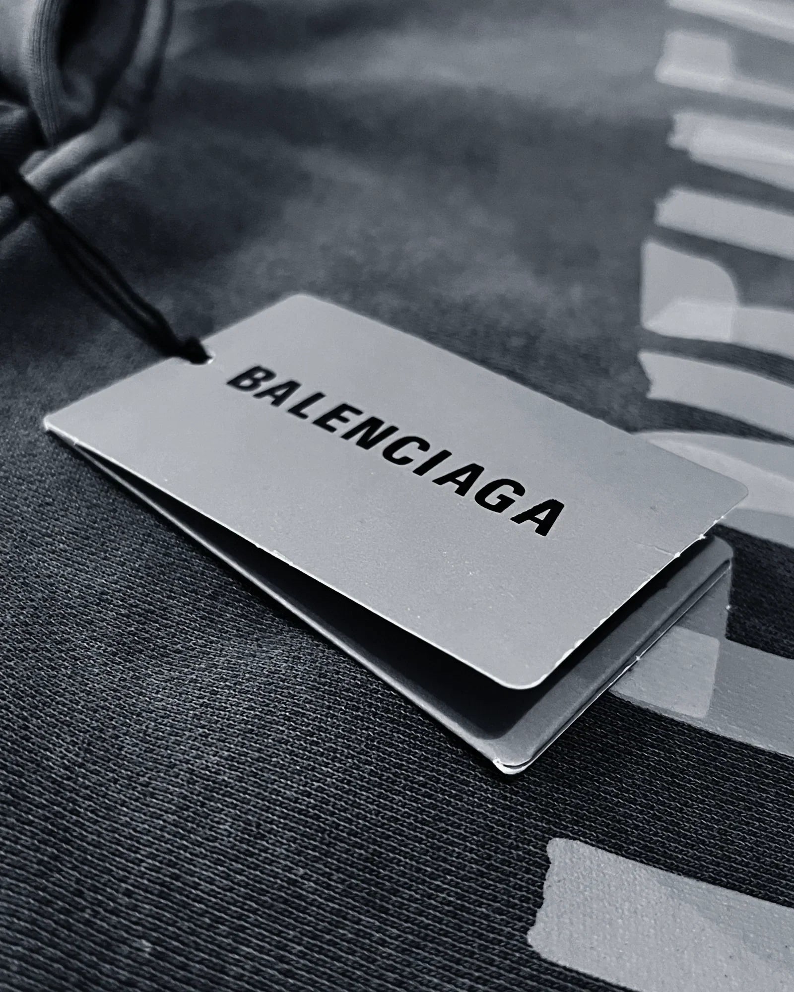 Balenciaga – Mikina s kapucí a sepraným efektem Yellow Tape – šedá