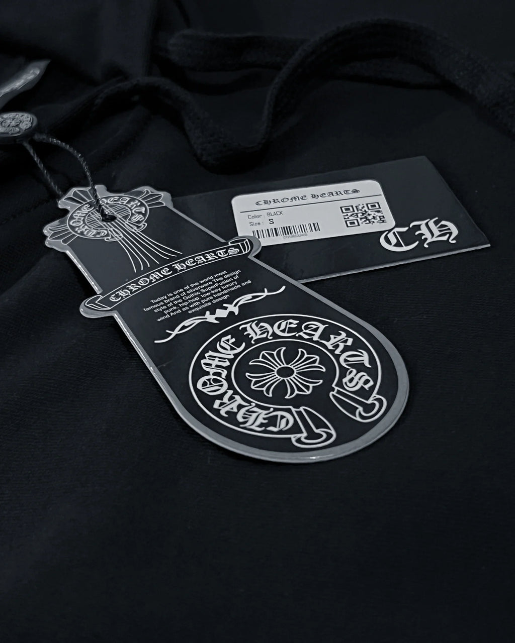 Chrome Hearts – Černá mikina s kapucí a červeným logem