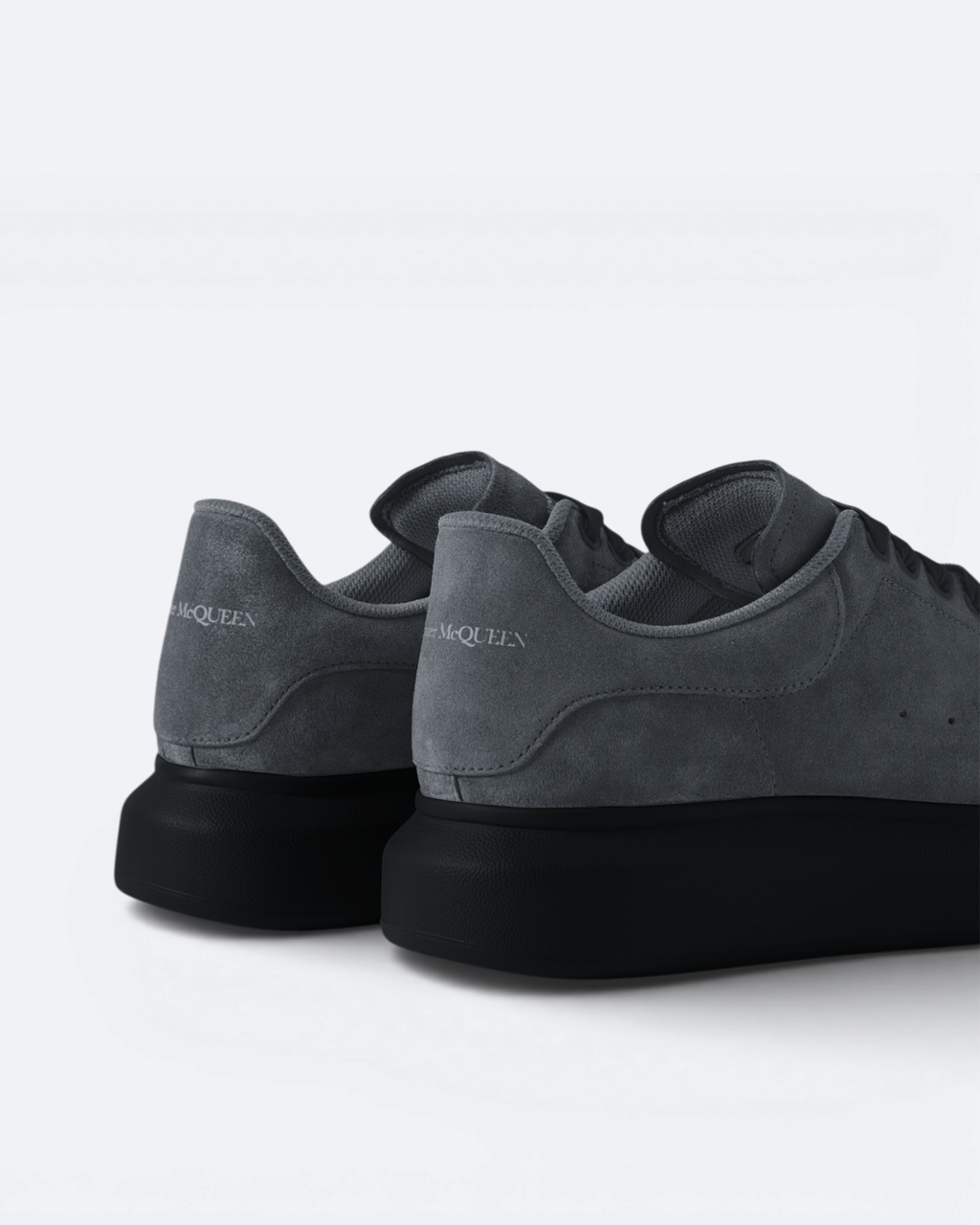 Alexander McQueen - Oversized tenisky - Sametová šedá/černá