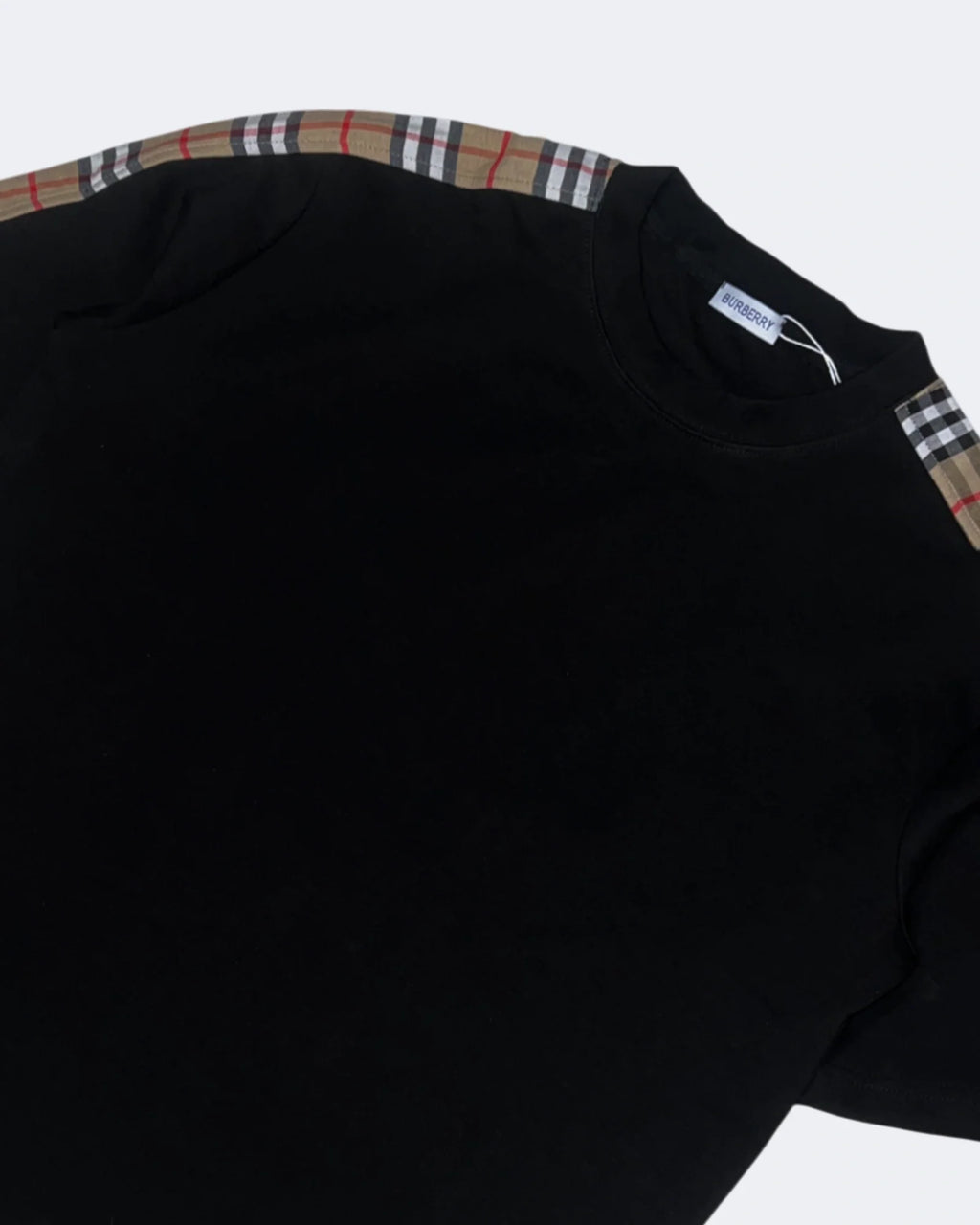 Burberry – Letní set s kostkovaným vzorem a pruhy – černý