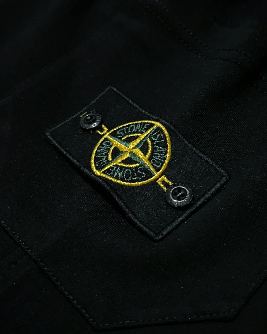 Stone Island - Vyšívaná nášivka Letní set - Černá