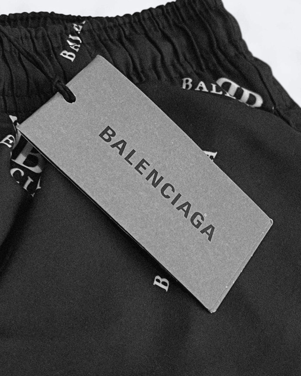 Balenciaga – Plavkové šortky s potiskem loga BB – černé