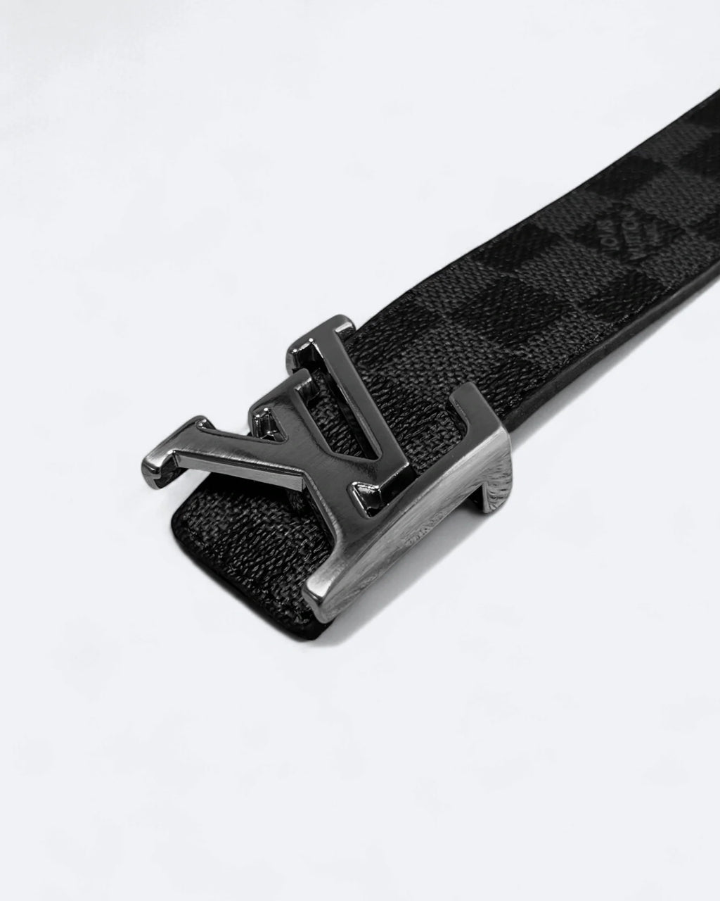 Louis Vuitton – opasek Damier Black Pattern – stříbrný